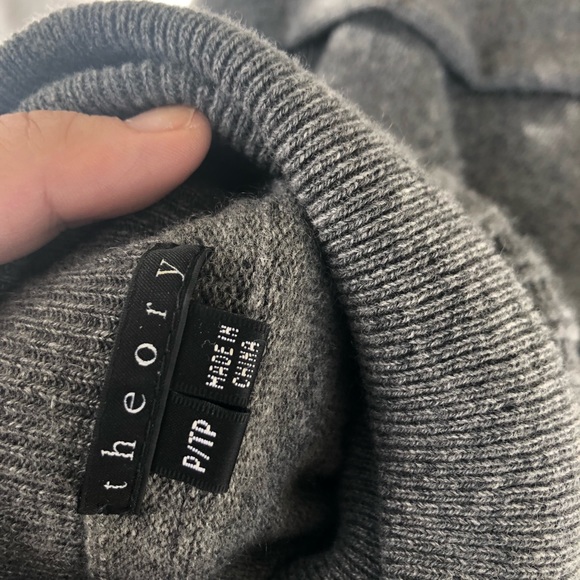 Theory cashmere sweater dress - Picture 4 of 5